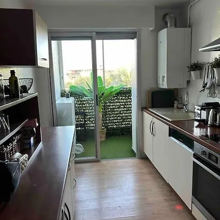 Logement Entier 2 Piscine, Terrasse Parking Appartement *