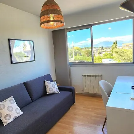 Logement Entier 2 Piscine, Terrasse Parking Appartement